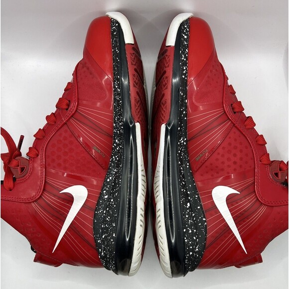 Nike LeBron VIII 8 V/2 Christmas GS Youth Size 5Y - Picture 7 of 10